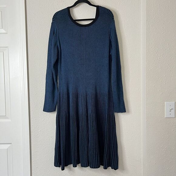 Lane Bryant Stretch Ribbed Knit Long Sleeves Sweater Dress Size 26/28 Blue Black - Picture 6 of 8